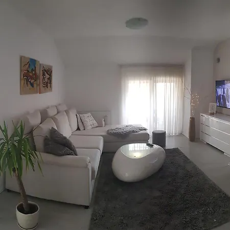 Apartment Apartman Hamad, *